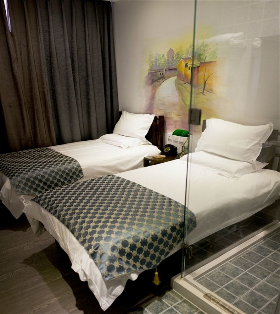 Nost Algia Hotel - Near Beijing Yonghe Lama Temple, Ghost Street, Beihai Park, Jingshan Park, Drum Tower, Houhai Bar Street, Tian'Anmen Square, Located In Beijing Traditional Hutongs, 5 Minutes Away From Subway, Free Laundry Serive المظهر الخارجي الصورة