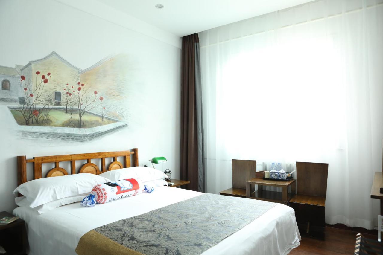 Nost Algia Hotel - Near Beijing Yonghe Lama Temple, Ghost Street, Beihai Park, Jingshan Park, Drum Tower, Houhai Bar Street, Tian'Anmen Square, Located In Beijing Traditional Hutongs, 5 Minutes Away From Subway, Free Laundry Serive المظهر الخارجي الصورة